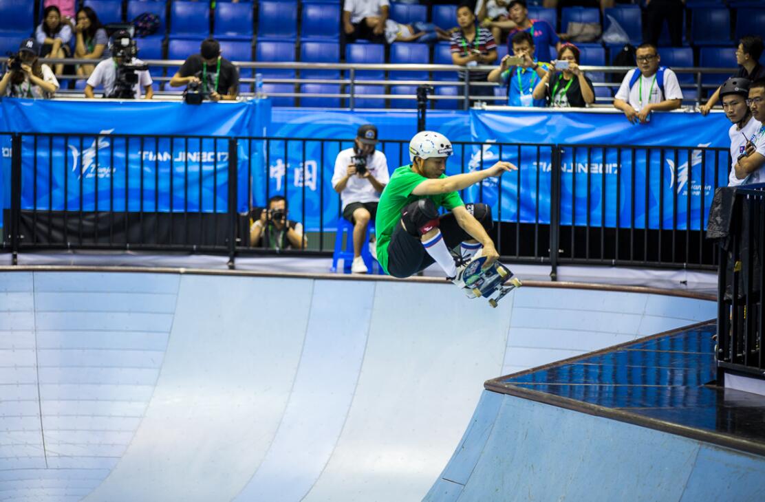 ȫ�˻�Ⱥ�ڱ���������Ŀ�ӱ�ѡ�����Ҷ��