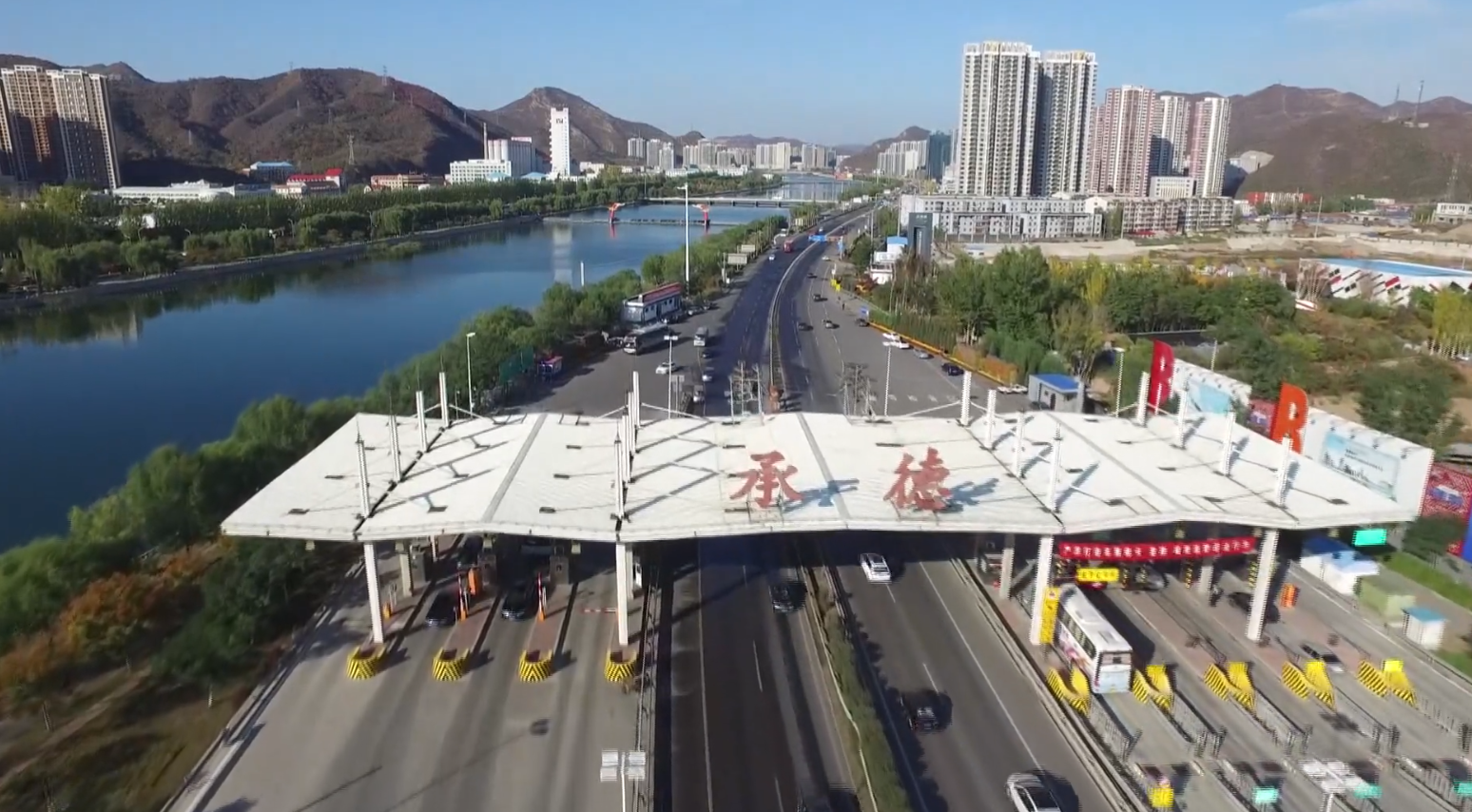 �е��������������ĸ���ʮ��ع�