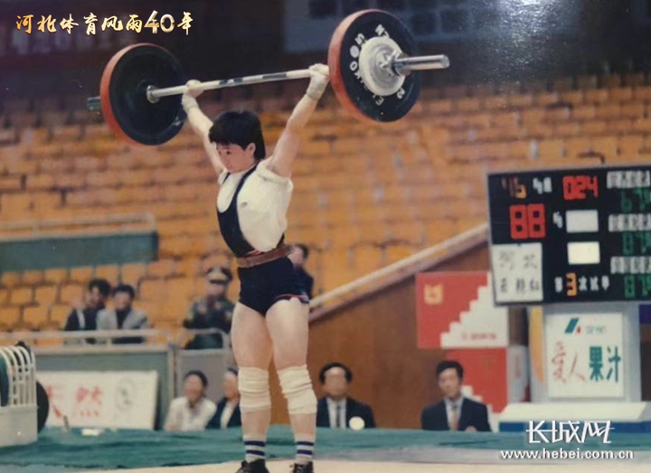 [��������ʱ�ȷ�
������ʮ��]���޺죺���������ҵ�ֿ�����һ���ʵ�������·�ϡ�