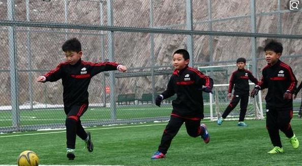 �żҿ��������ֿ�չ������Ŀ�����˶�Աѵ��Ӫ�