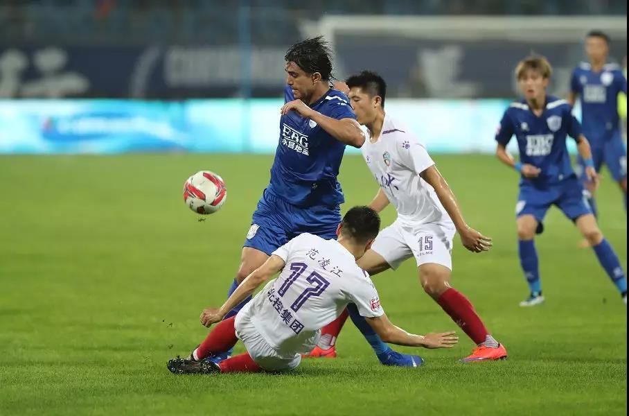 ��������ʤ�ս� ʯ��ׯ����0-5��ܱ��������