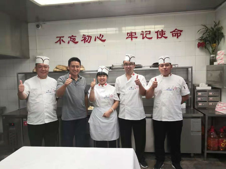 �˶�����ѧУ �����������ܾ�ѵ���ֿ�չ���������ҡ�����ѧϰ���л