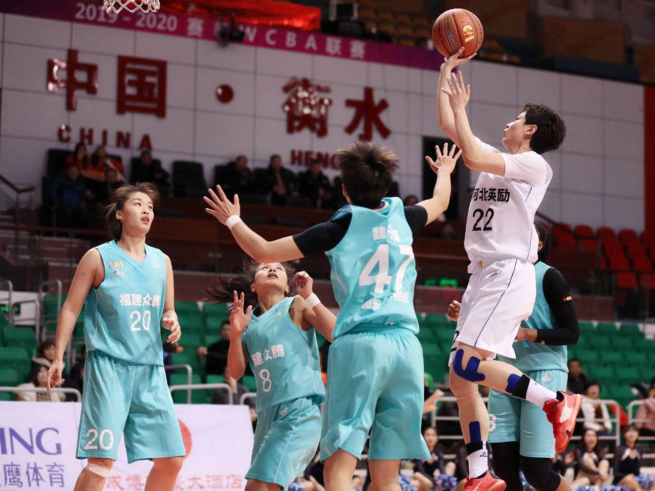 �ӱ�Ů����������ս84-66սʤ����Ů��