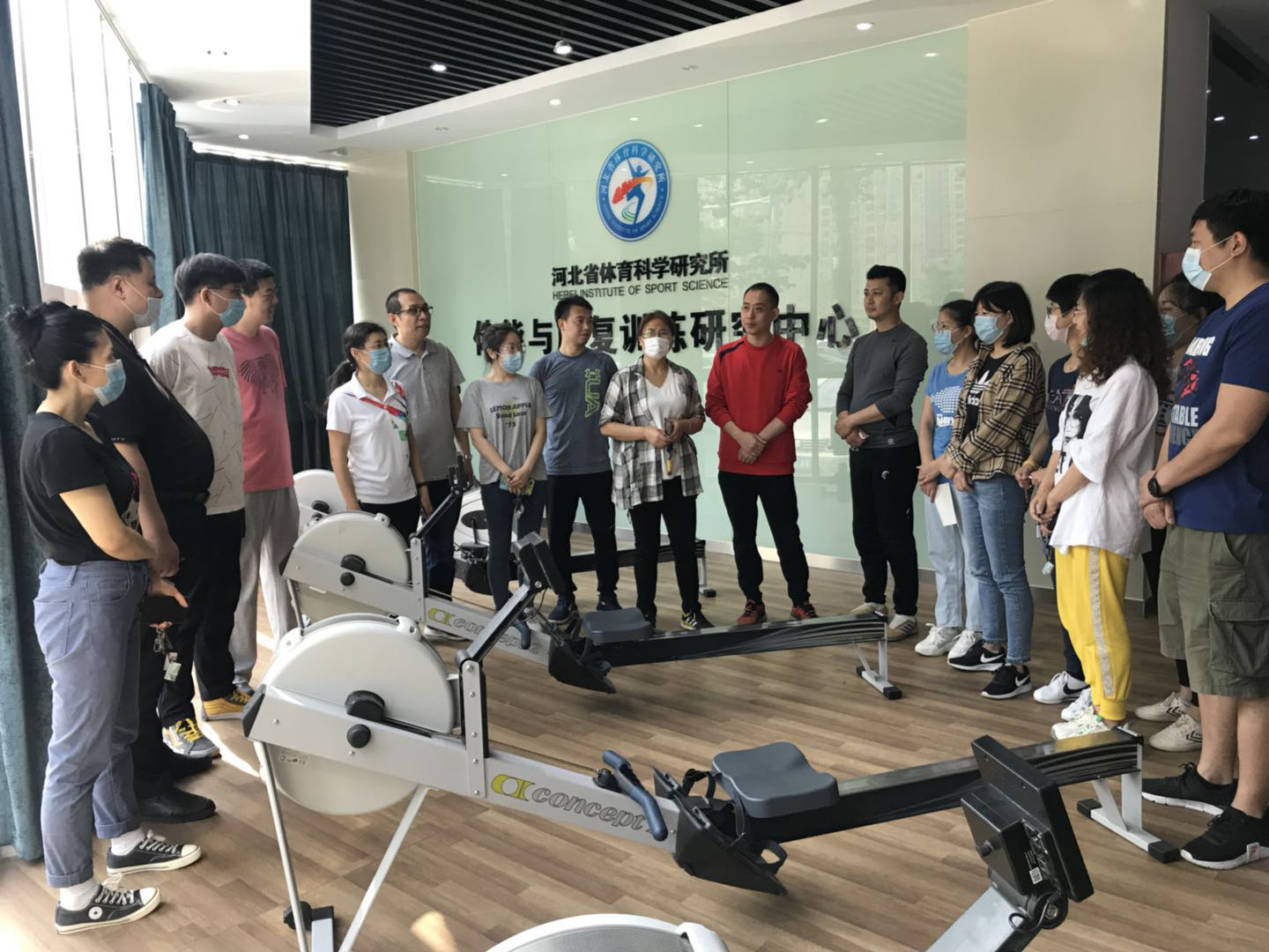 �����ָ�����������˶�Ա��չ���ܲ���