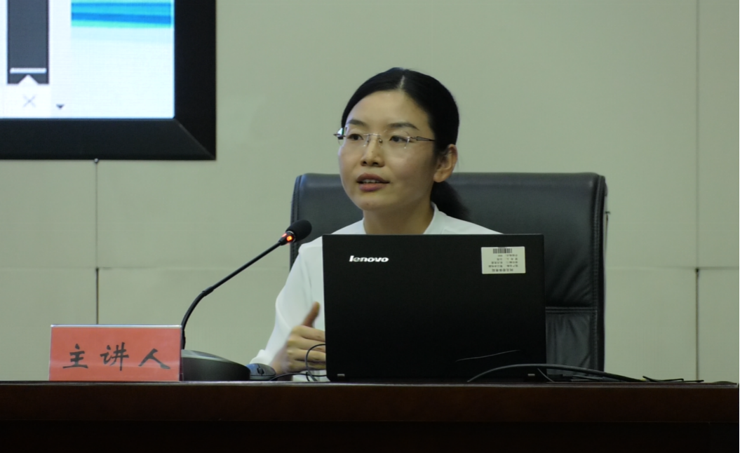 ��ѧ��ı������˫�ܴ��á������˶�����ѧУ�����