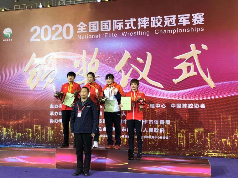 ȫ������ʽˤ�ӹھ�����ʡ��1��3ͭ