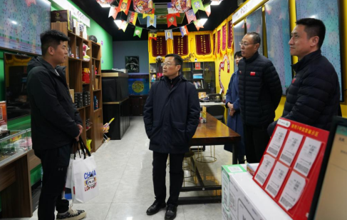 ���д� ������(spbo)����ʱ�ȷֲ�ѯ
�쵼���ӿ�չ������㿪�е���ο�ʻ