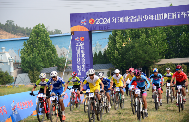 2024��ӱ�ʡ������ɽ�����г��ھ����ں�������˳��Բ������