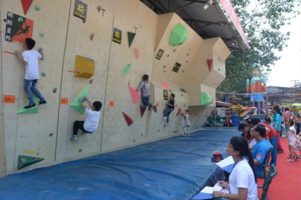 �����ٰ�2016����ʯȫ������ϣ��֮�Ǳ���