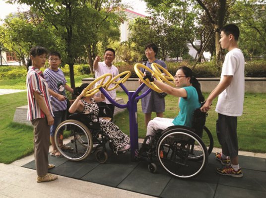 ��һЩ�ı� �òм��˽�����һ�ݱ���