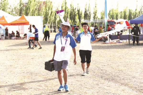 ��ʵ���ж�Ϊ�ӱ����� ����ģ��Ԥѡ���ӱ���Ա��������