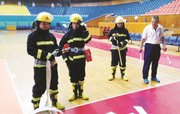 ��������ʱ�ȷ�
�����ΰ�����������ȫ����