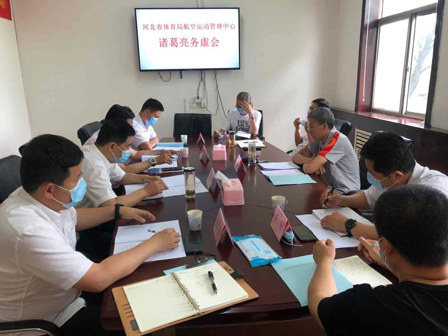 �������Ŀ�չ��ף����99����