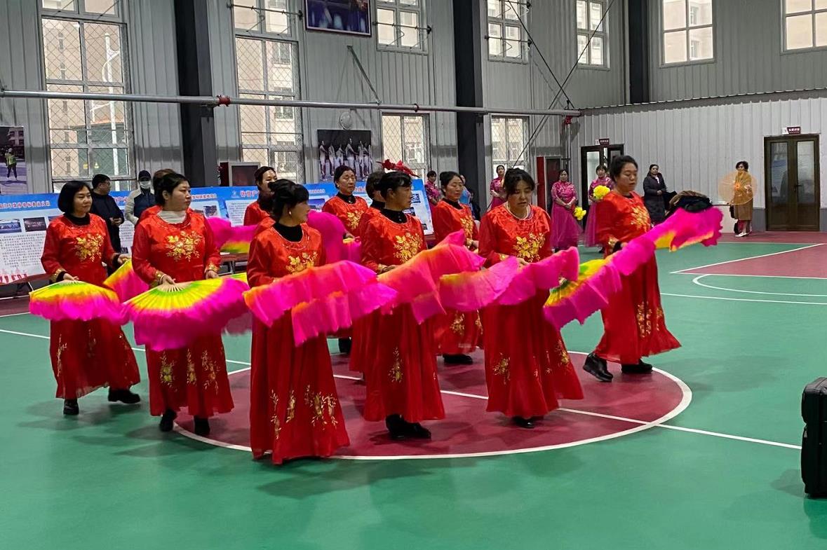 ����԰��˵�Ҹ� ������������ʱ�ȷ�
��ƶ����ϵ�б���֮��