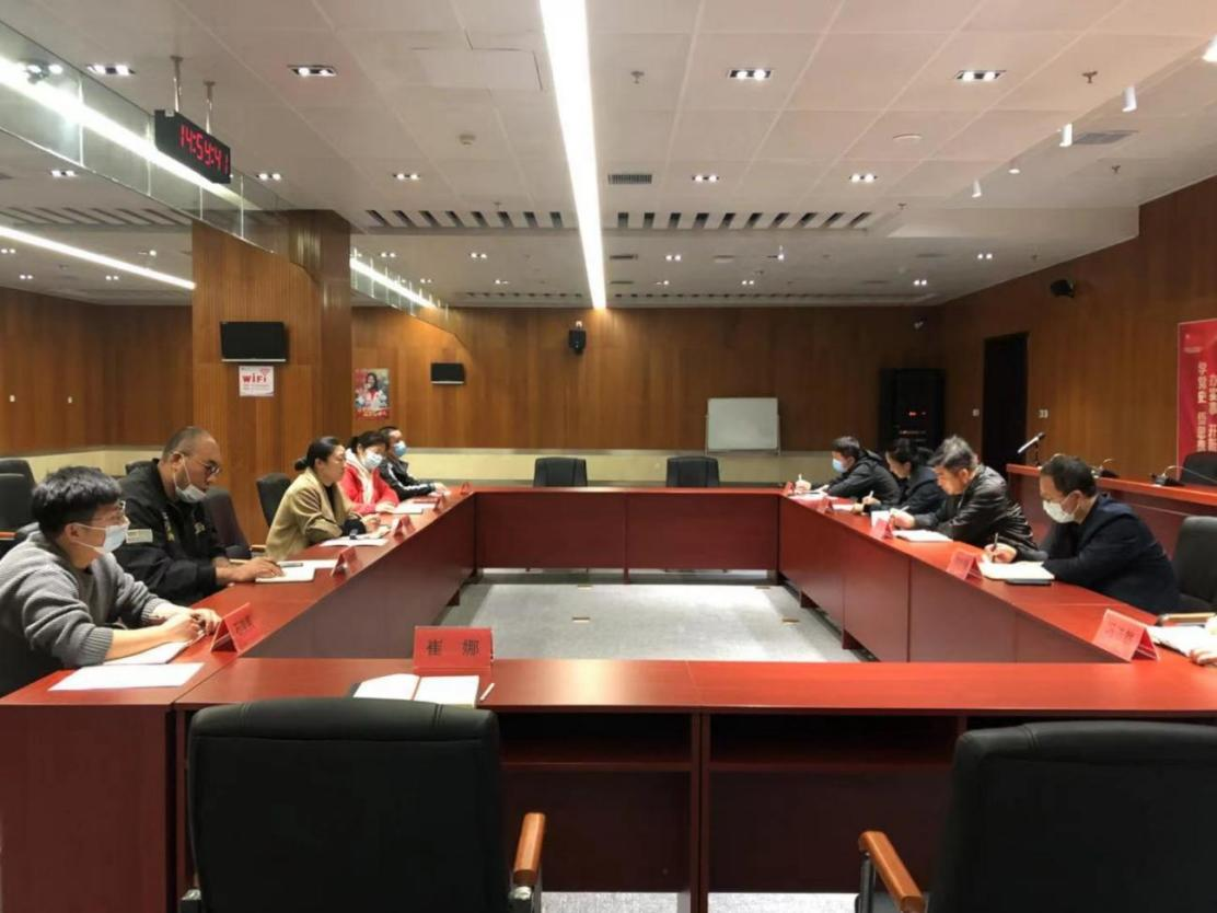 ���븰�������Ķ�������