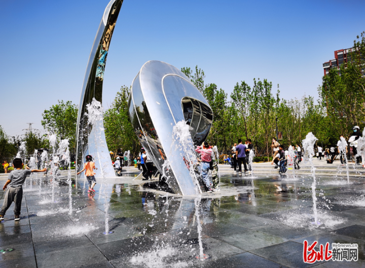 �������� �˶�����һӦ��ȫ�ӱ��׸����и�����Ŀʯ��ׯ�ǻ�������԰����ӭ��