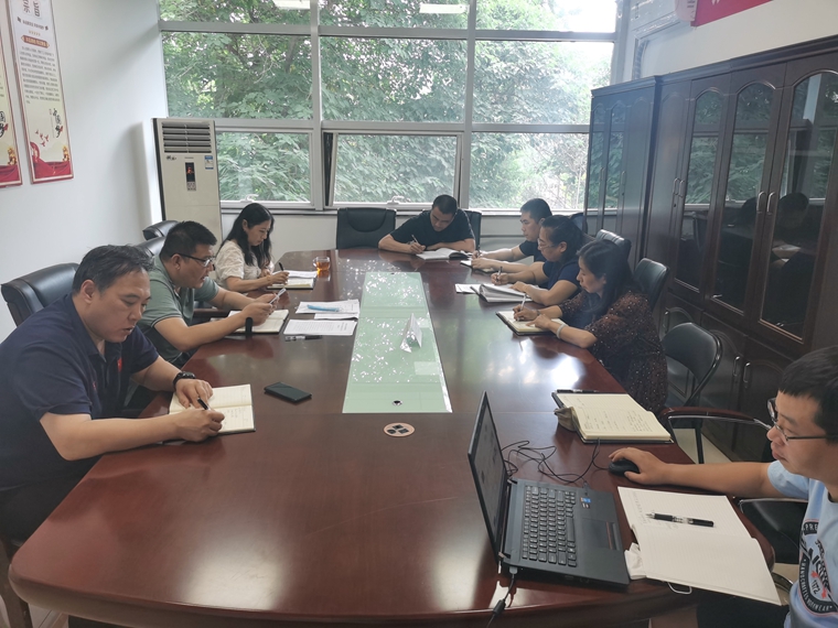 ���˼��  �ܷ���ȡ ��ѵ���Ĵ���ѧϰʡ�������ƶ���������ʱ�ȷ�
��������չ��1+4��ר���ж���Ա��ᾫ��