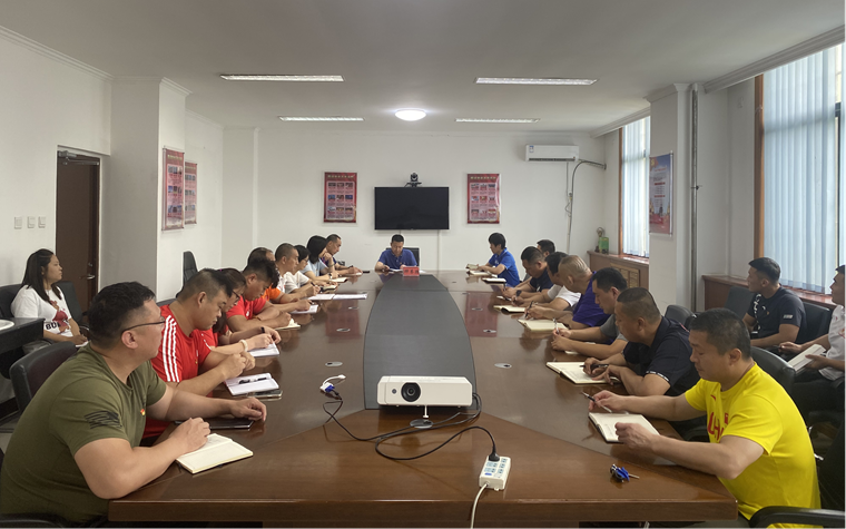 <b>ˤȭ��������֯��չ����ѧϰϰ��ƽ������������Ҫ���������λ</b>