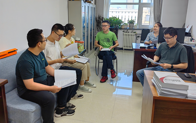 רҵ  ҵ  ഺ  ϡ װж񽨵101