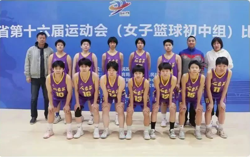 Ů������������������ ʯ��ׯ�Ӷ��