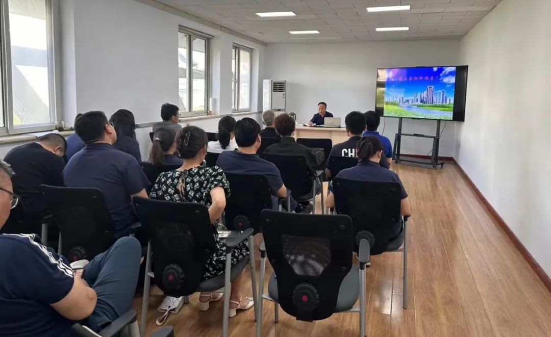 ��չ���ľٰ������������ѧϰ����