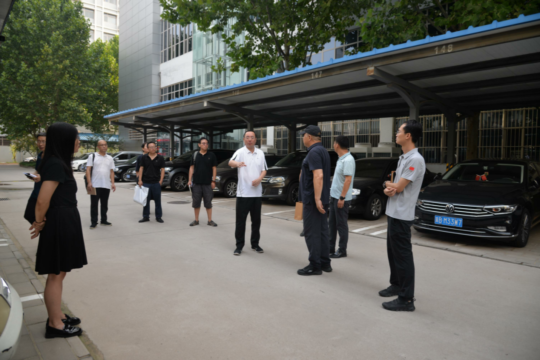 ������˶�����ѧУ����ָ������