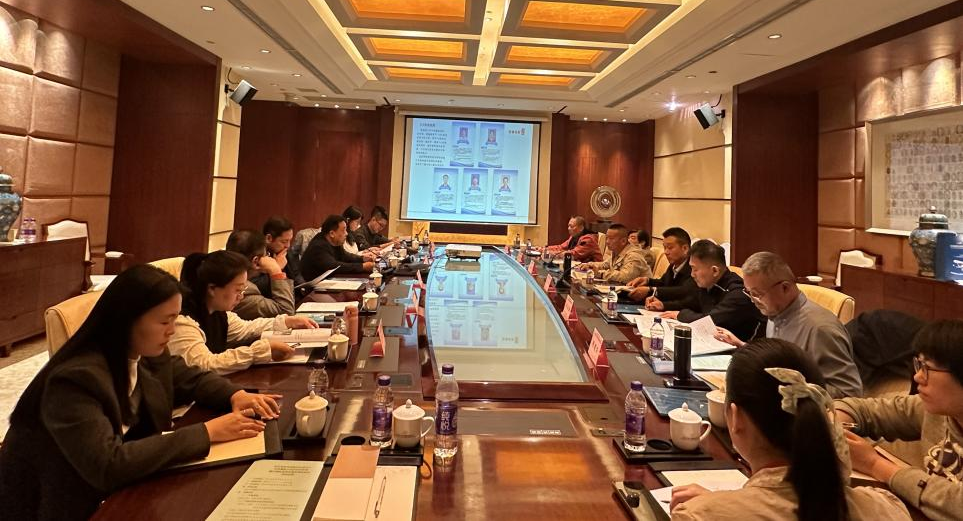 ���򼽺����˶�Эͬ��չ�߽��ǻ�����������չ��̸��Բ���ٿ�