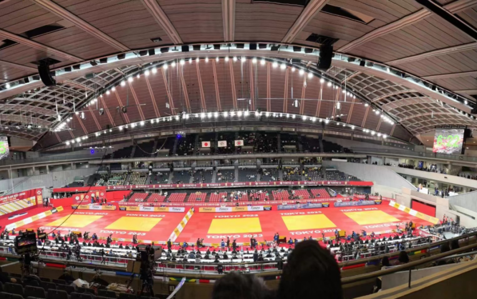 ����˹ھ����� ������ھ��Կ������ӱ�����Ӹ��ձ��μӹ������ѵ��Ӫ��ȫ�������ۺϾ���ˮƽ