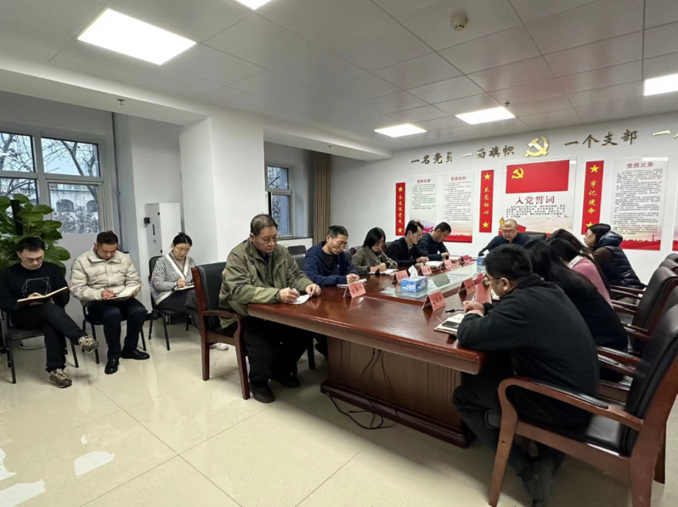 �˶�����ѧУ�ٿ���������̸������