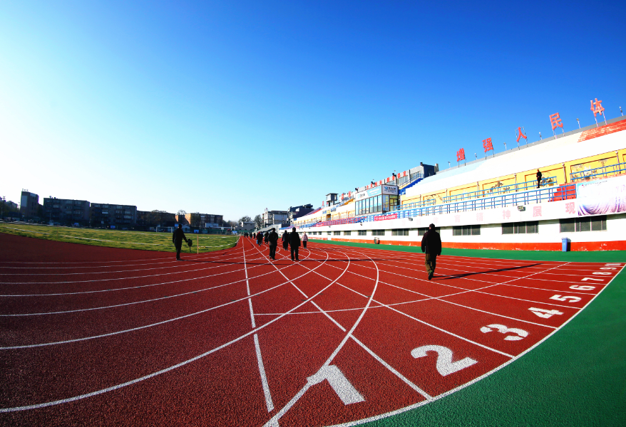 <b>���������������˹ھ�֮�ǡ�����Ƭ���������������Ӳ֧�š�</b>