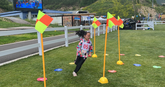 2024��δ��֮�⾩�������꽡����ս�������żҿ��г�������Ļ