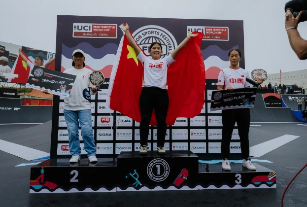 ��˼���ٻ�����ʽС�ֳ���԰�����籭���Ϻ�վ���ھ�