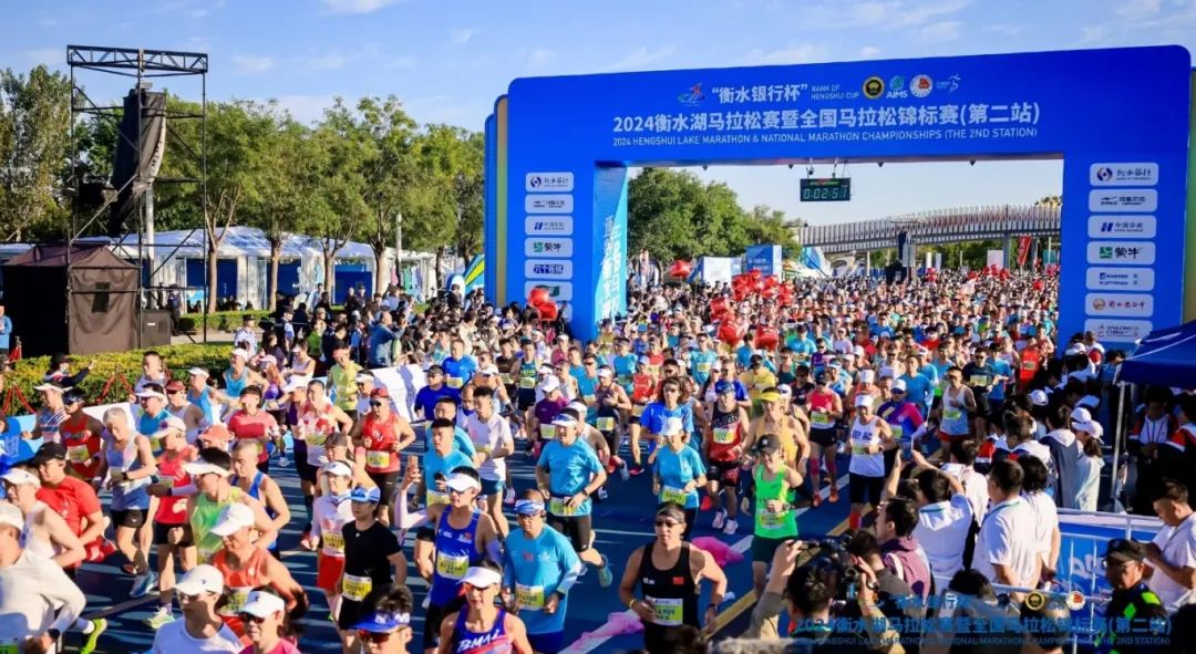 ����ӱ������г������ı����