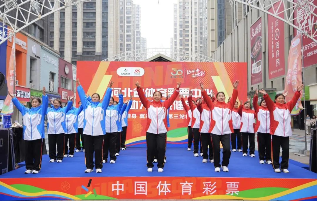 �ӱ���ʽ�����������߽�ԣ�����