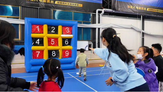 2024�������׽������˶�����ë������ɹ��ٰ�