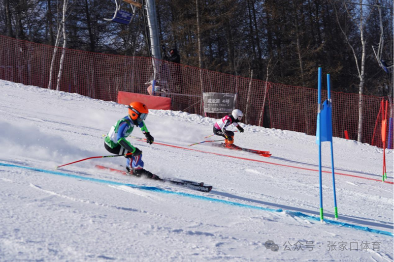 ��һ�쾩���������ɽ��ѩ������Բ����Ļ