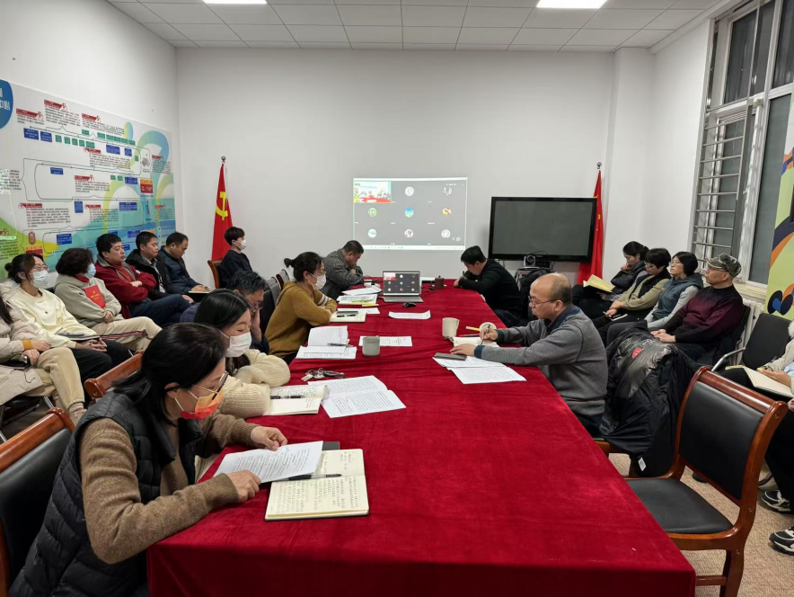 ���г��˶��������뿪չ��ʶ��̬�Բ����� ����˼�����