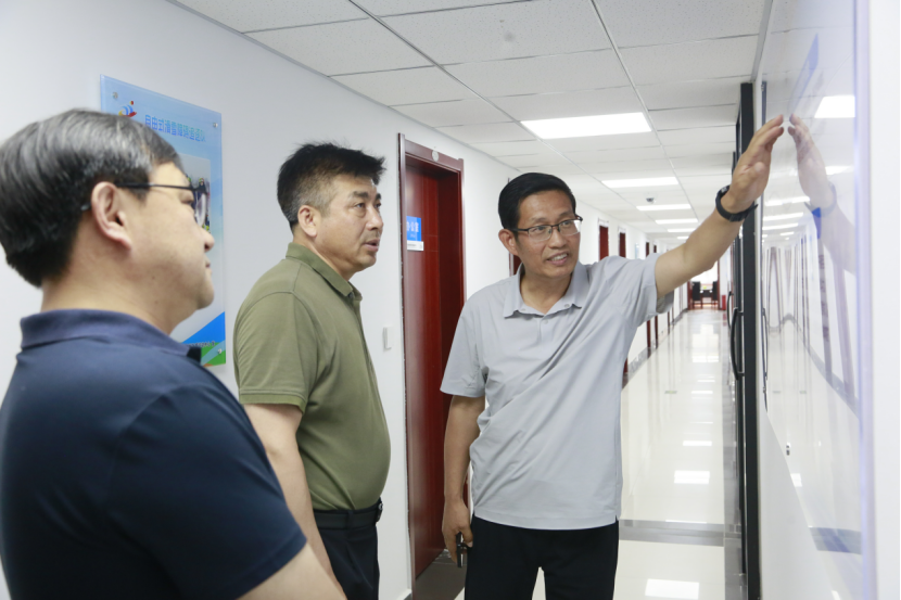 <b>���븰�������ĵ���</b>