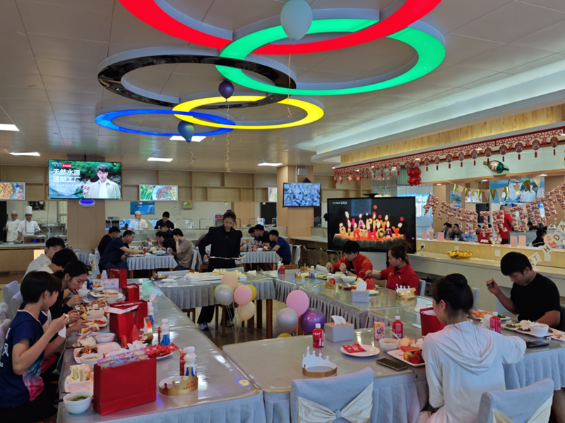 �˶�����ѧУΪ�˶�Ա�ٰ켯������