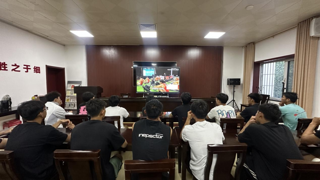 ˮ�����ĸ��˶�����֯��չ���ھ�����������ѧϰ�