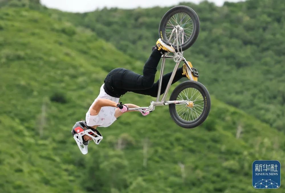 ����ʽС�ֳ���ȫ����������ӢŮ�����ʸ�������