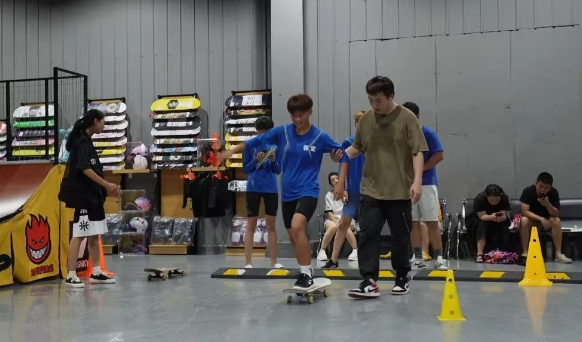 Ѽ | 2025죩ӱʡѼġר˶껪ھ֮