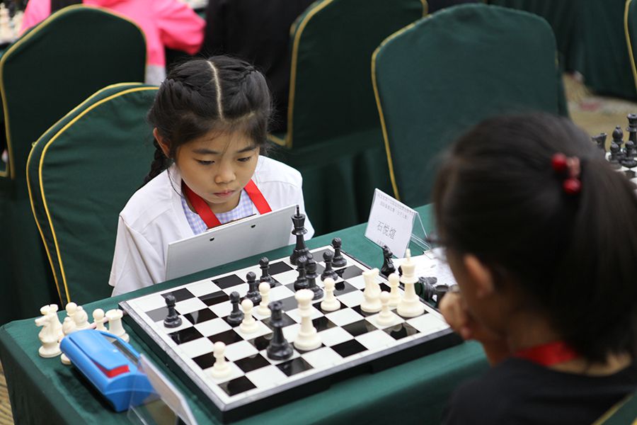 不到8岁 石悦煊 拷贝.jpg