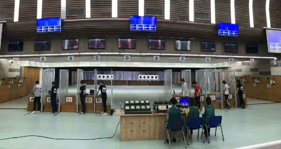 (24)手枪比赛现场.jpg
